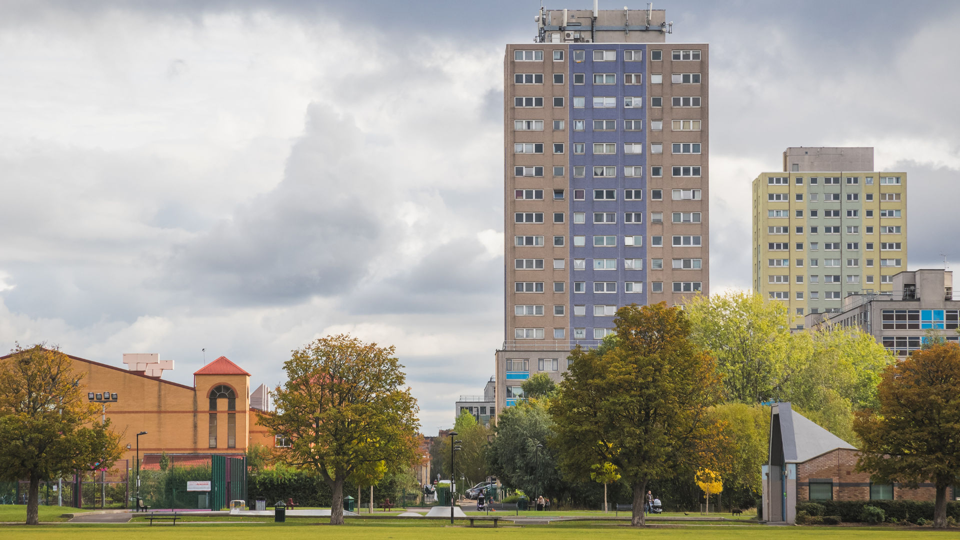 A view of older apartment buildings