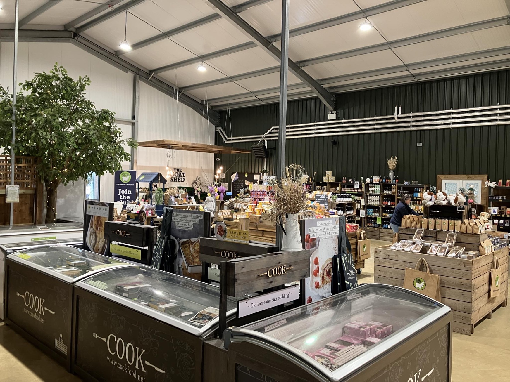 Frozen and chilled products for sale in the same farm shop