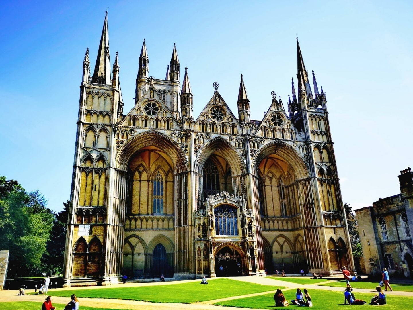 Peterborough Cathedral from the front